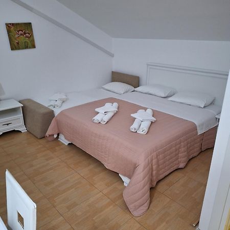 Apartmani P&M Tivat Ngoại thất bức ảnh